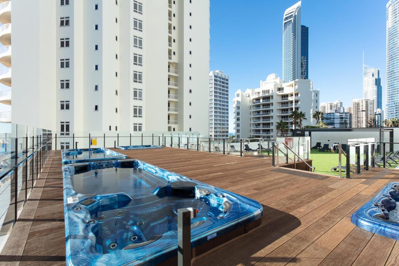 Close To Everything! Beautiful Hotel Studio'S, Sleeps 4 Gold Coast Kültér fotó