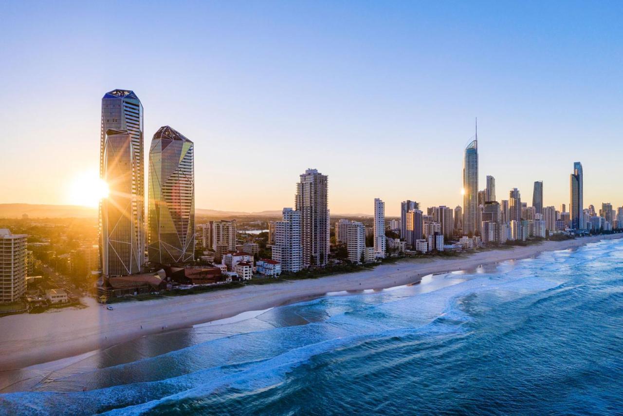 Close To Everything! Beautiful Hotel Studio'S, Sleeps 4 Gold Coast Kültér fotó
